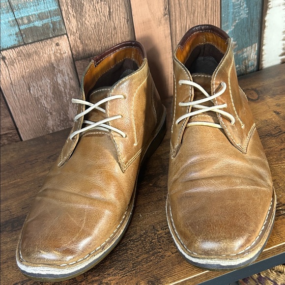 Steve Madden Classic Brown Leather Men\'s Chukka Boots main image 14